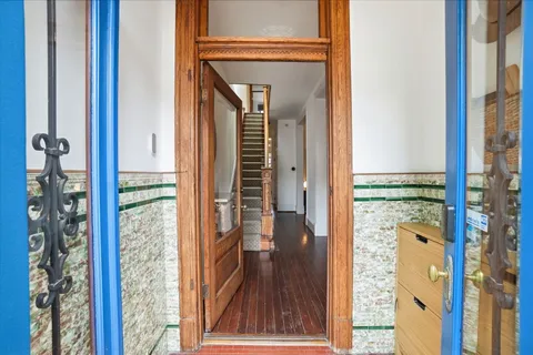 $1,875,000 | 210 8th Street Southeast, Washington, DC 20003