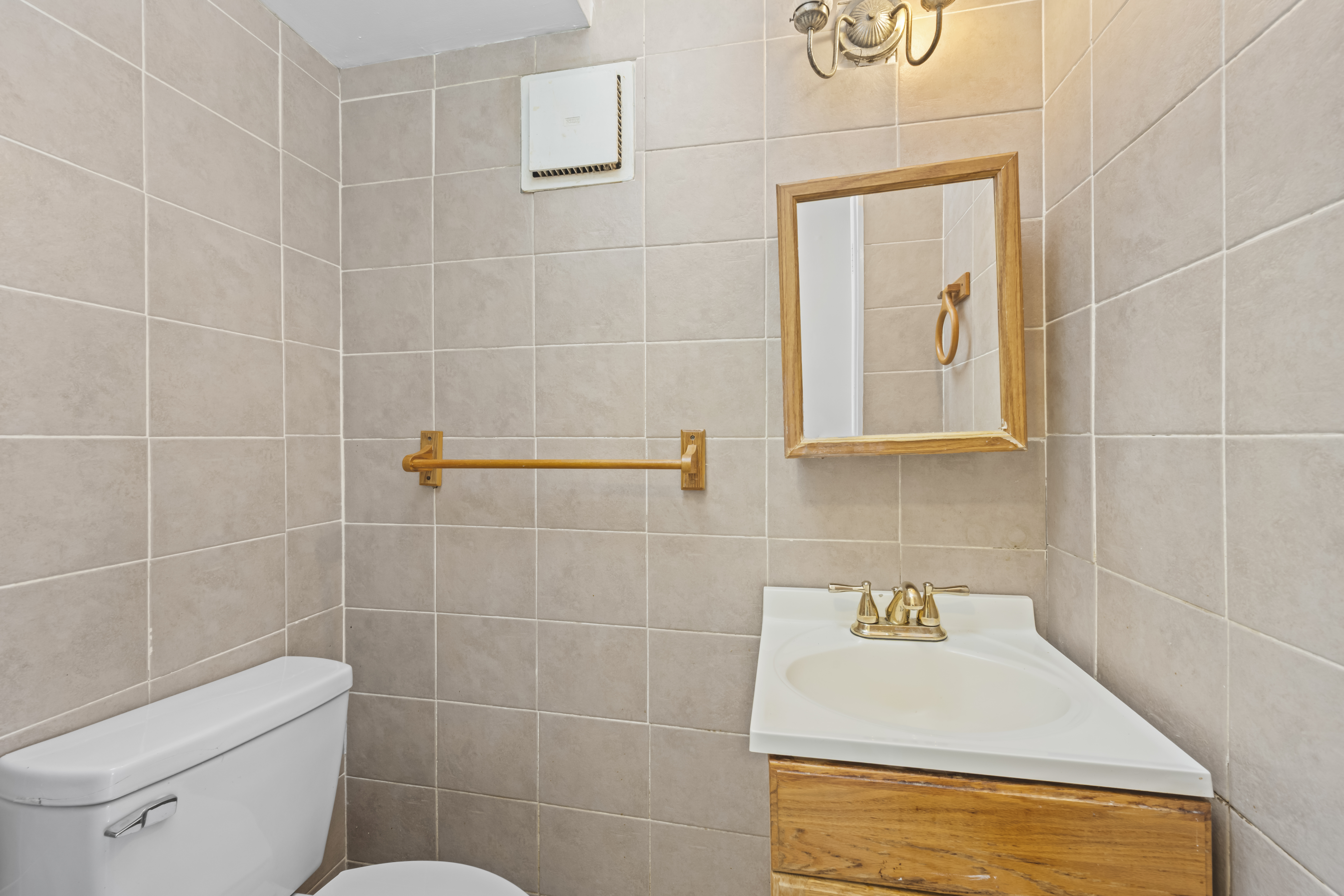 12 Yucca Drive Staten Island, NY 10312 - Photo 11 of 21 a bathroom with a shower