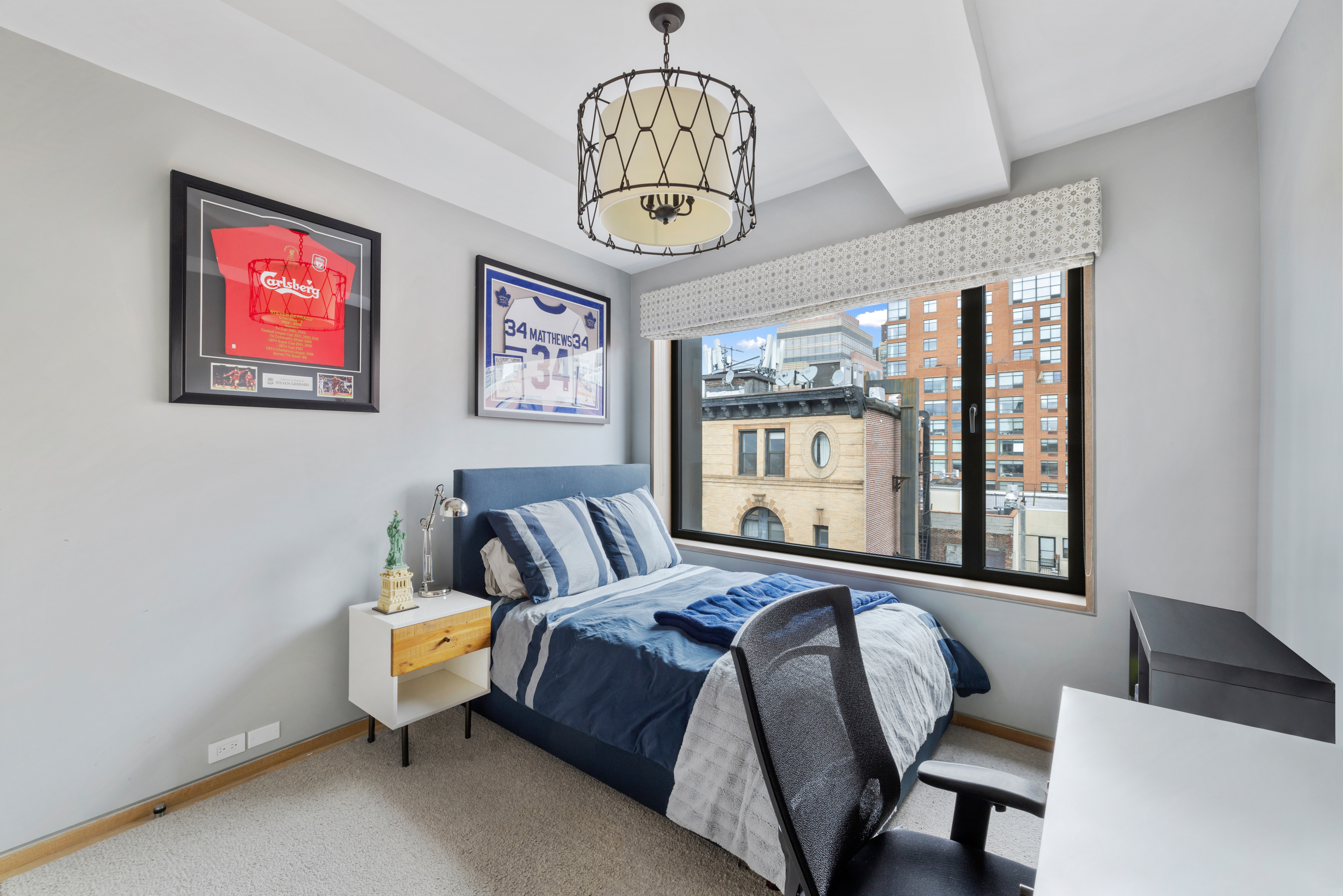 210 Pacific Street, Unit 6 Brooklyn, NY 11201 - Photo 14 of 20 a bedroom with a bed and a window
