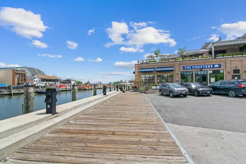 $690,000 | 5 Park Place, Unit 311, Annapolis, MD 21401