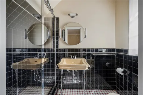 Contact Agent | 3130 Woodland Drive Northwest, Washington, DC 20008