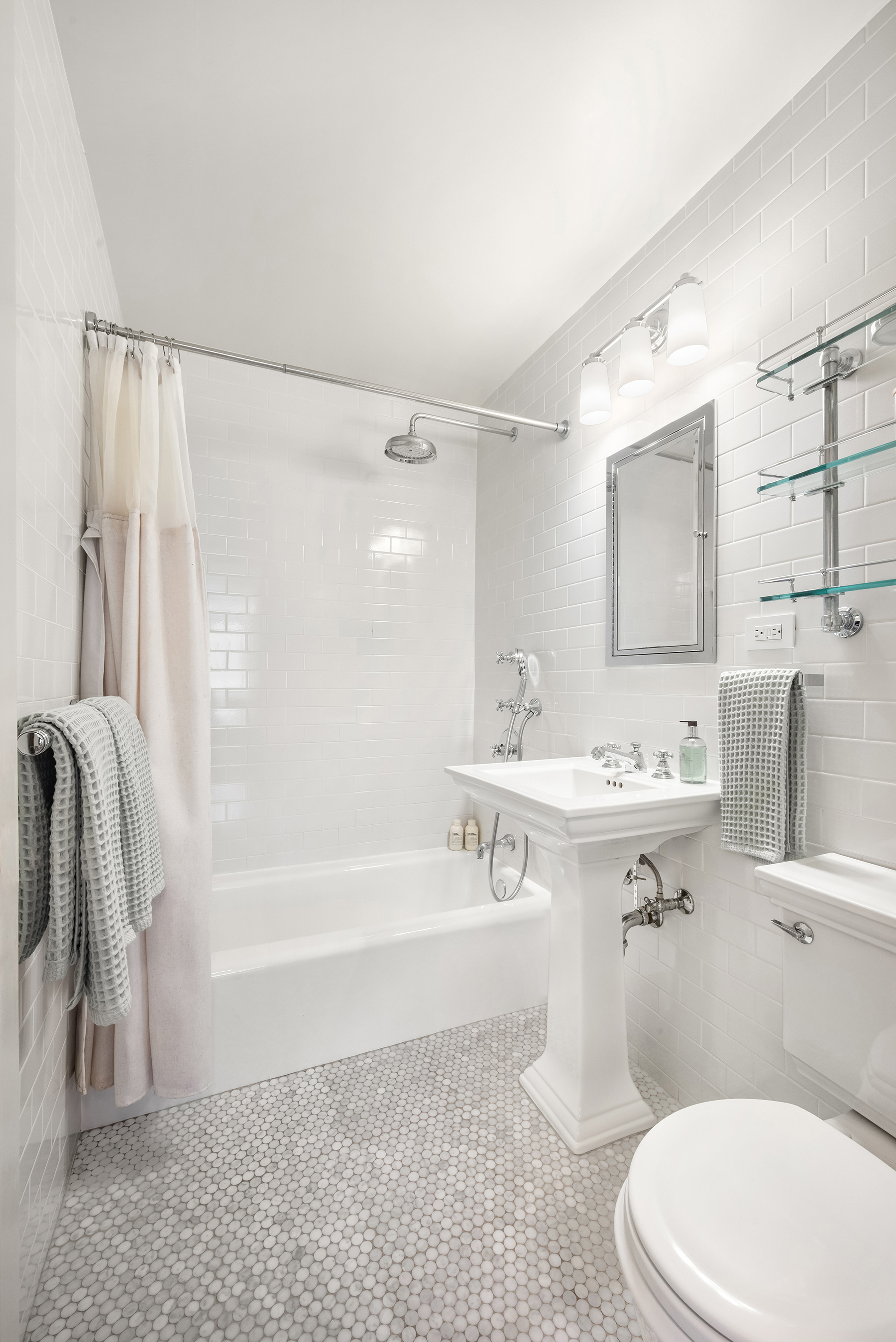 115 East 9th Street, Unit 5E Manhattan, NY 10003 - Photo 5 of 8