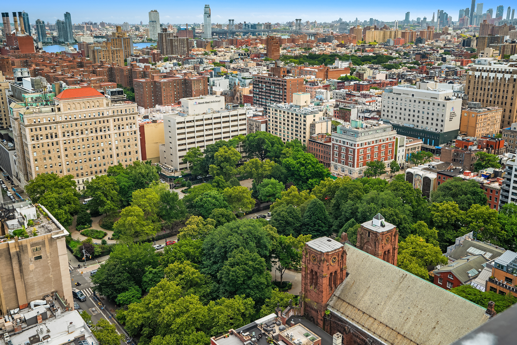 201 East 17th Street, Unit 16H Manhattan, NY 10003 - Photo 15 of 16 a view of a city