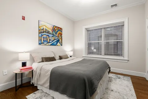 Contact Agent | Beacon Street, Brookline, MA 02446