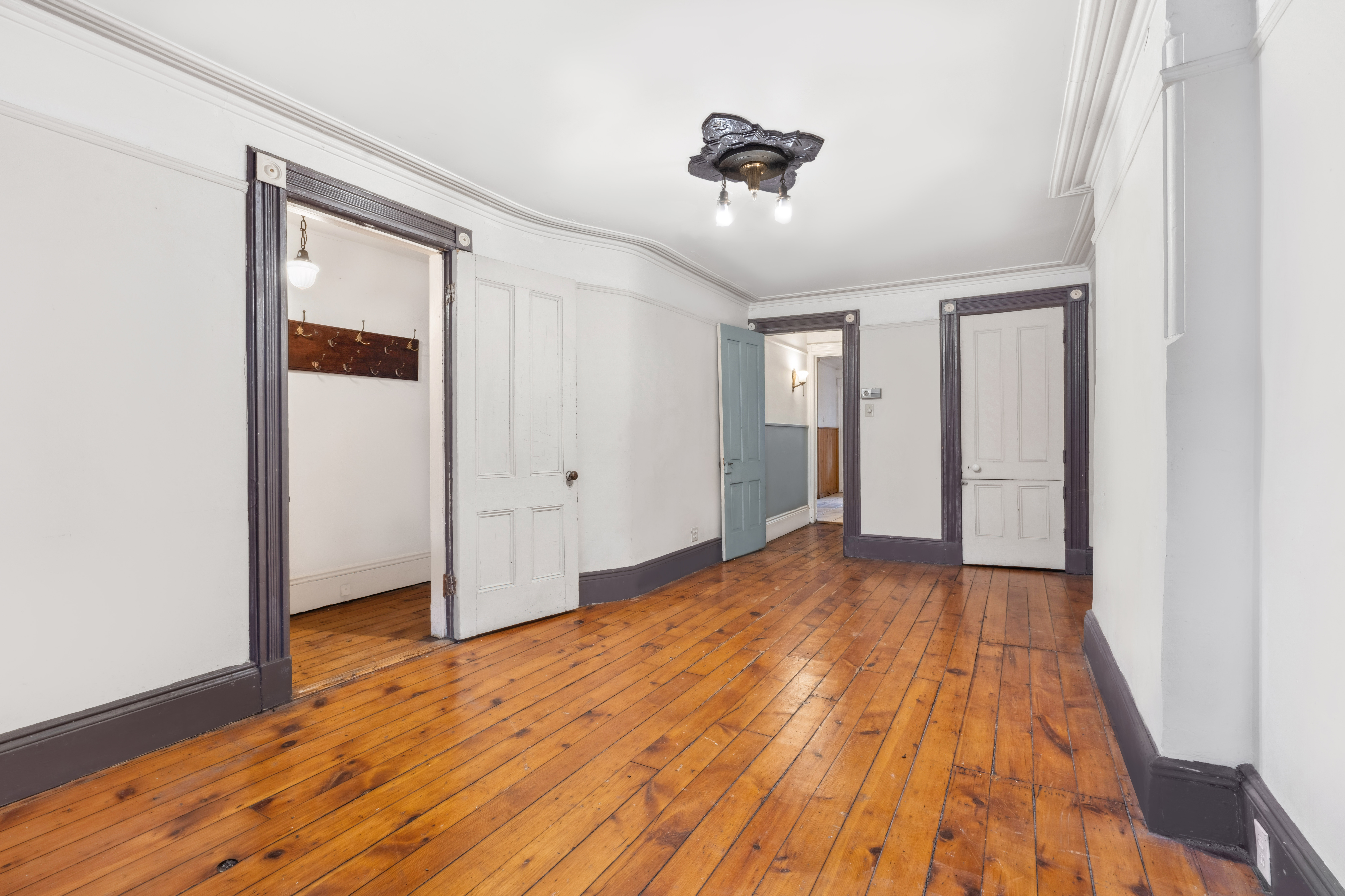 509 6th Avenue Brooklyn, NY 11215 - Photo 10 of 20 a view of empty room with wooden floor