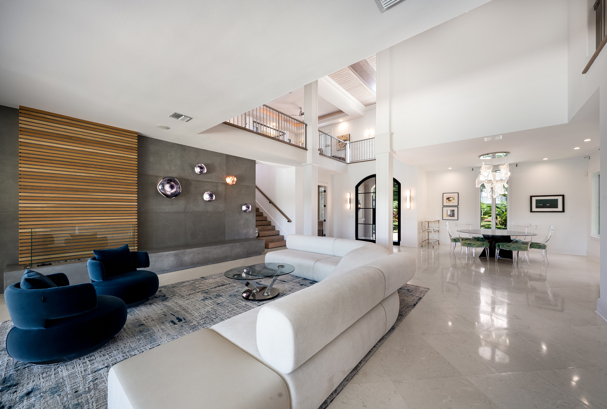 65 Lighthouse Point Drive Longboat Key, FL 34228 - Photo 7 of 57