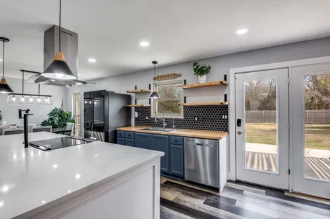 $399,990 | 1017 Meadow Creek Drive, Lancaster, TX 75146