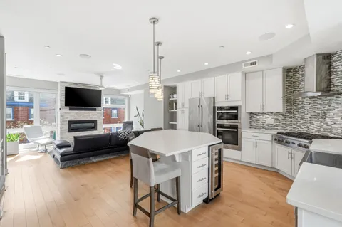 $1,150,000 | 604 North 4th Street, Philadelphia, PA 19123