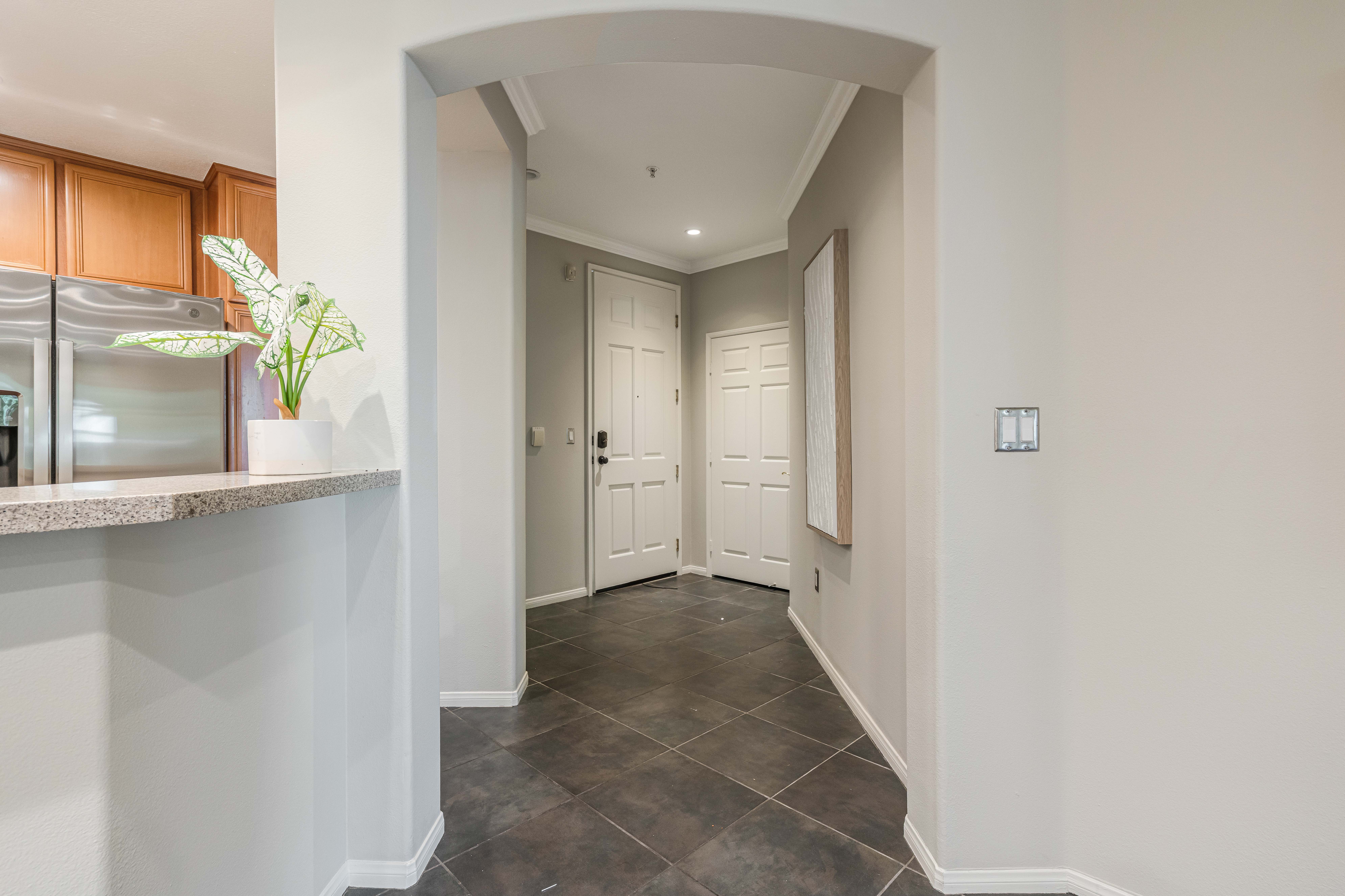 12963 West Runway Road Playa Vista, CA 90094 - Photo 10 of 39 a view of a hallway