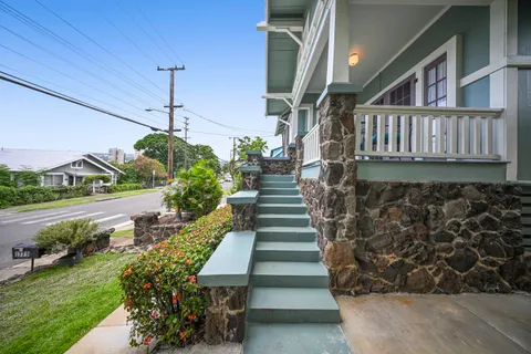 $3,000,000 | 1775 Lusitana Street, Honolulu, HI 96813