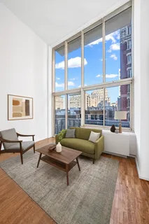 $995,000 | 250 West 90th Street, Unit 6D | Upper West Side