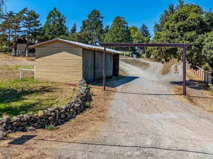 $2,795,000 | 411 Highland Avenue, Penngrove, CA 94951