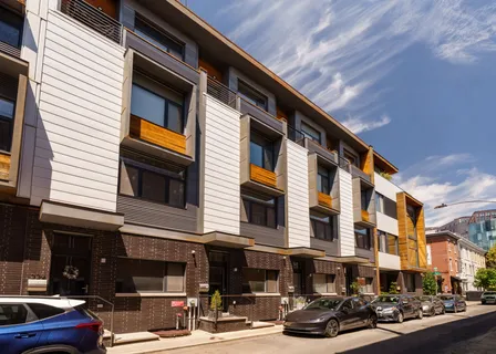 $1,199,999 | 227 West George Street, Philadelphia, PA 19123