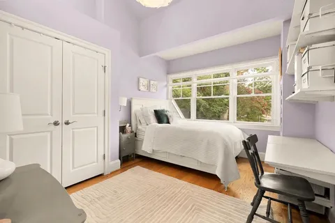 Contact Agent | 6512 Ridge Drive, Bethesda, MD 20816