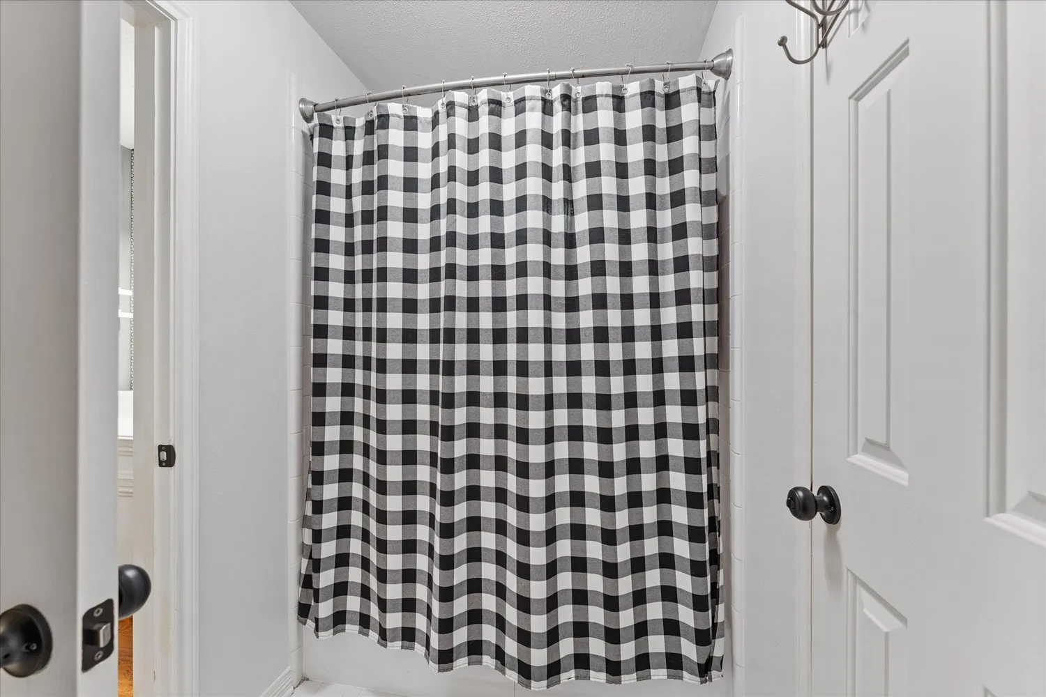 $984,500 | 1019 Towering Oaks Street, Magnolia, TX 77355