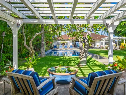 $11,950,000 | 1586 Mokulua Drive, Kailua, HI 96734