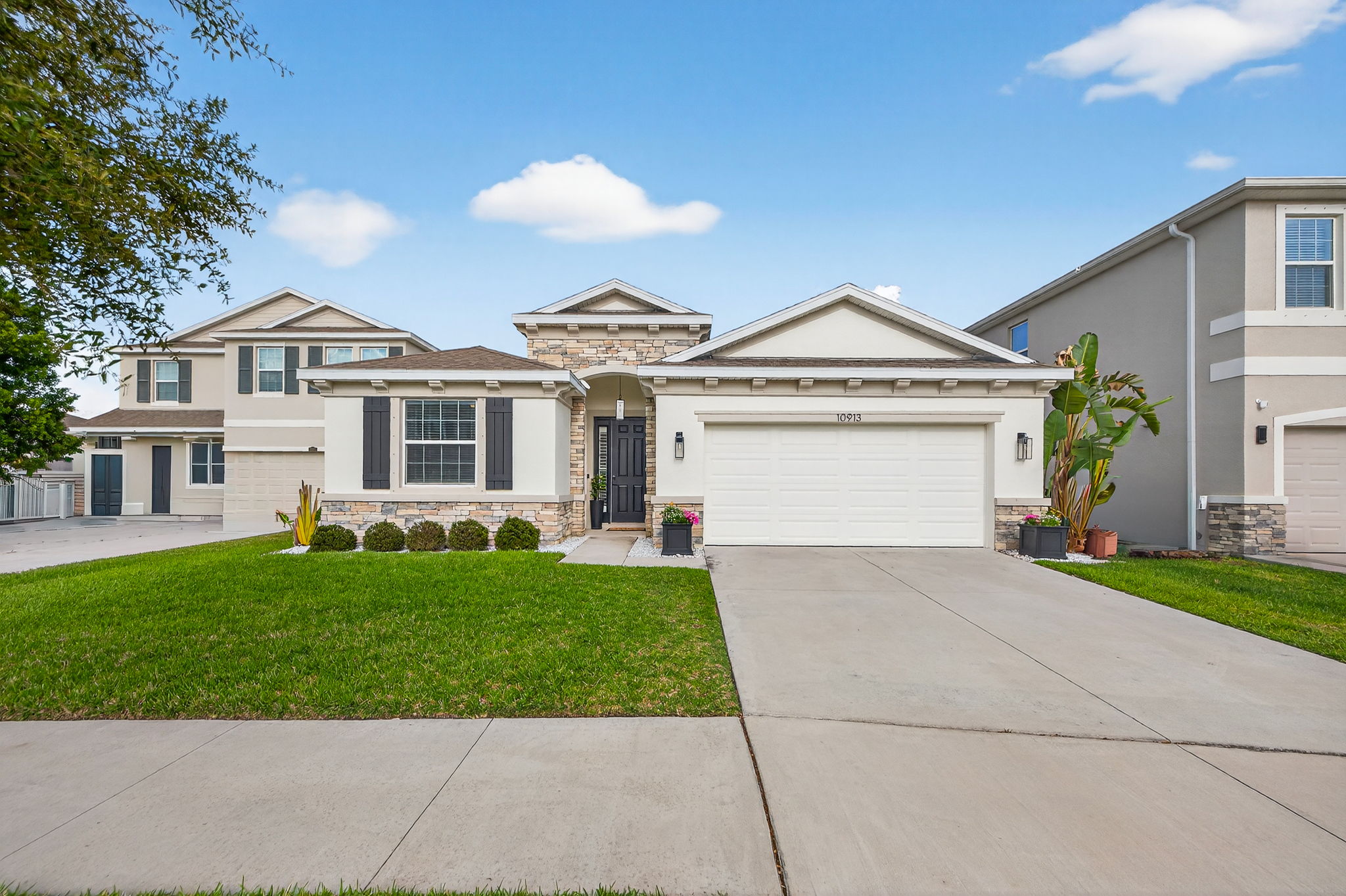 10913 Honor Road Tampa, FL 33625 - Photo 2 of 41