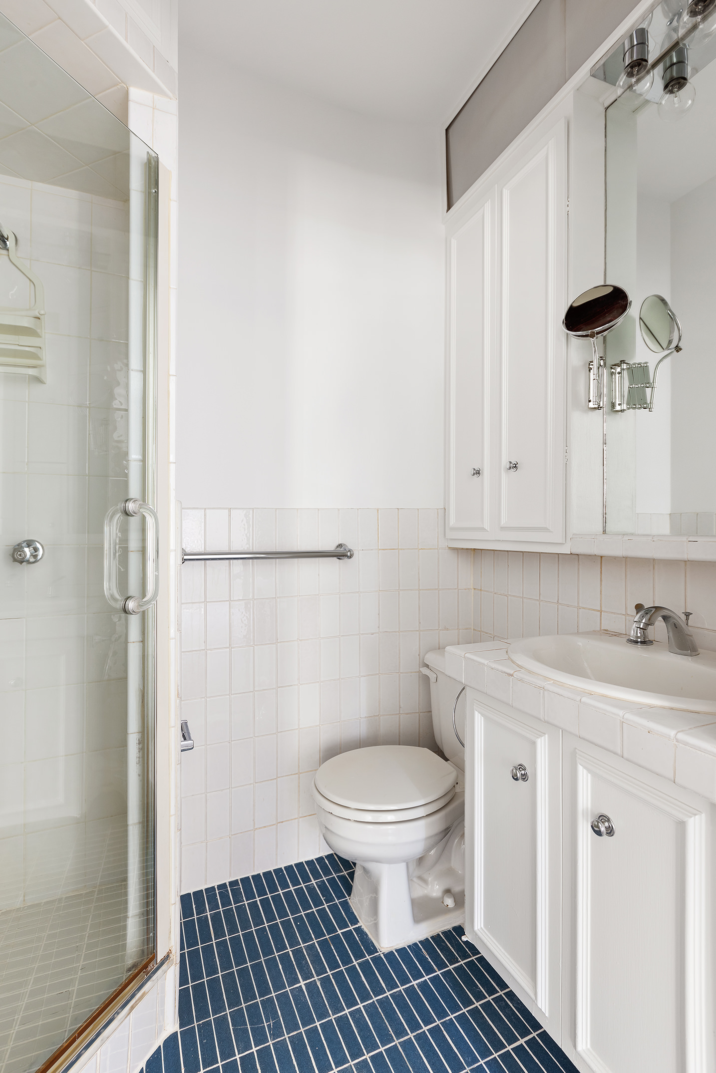 241 Waverly Place, Unit TRIPLEX Manhattan, NY 10014 - Photo 15 of 16