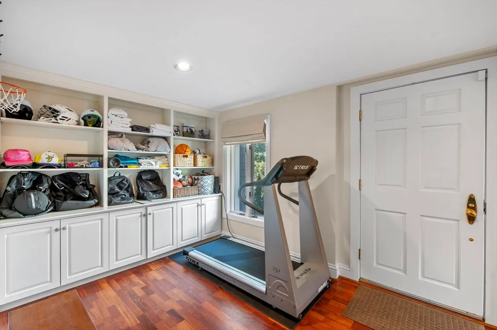 $3,500,000 | 59 Harbor Avenue, Marblehead, MA 01945