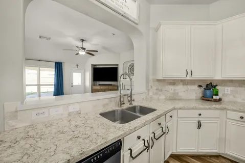 $420,000 | Cloud Peak Drive, Tomball, TX 77377