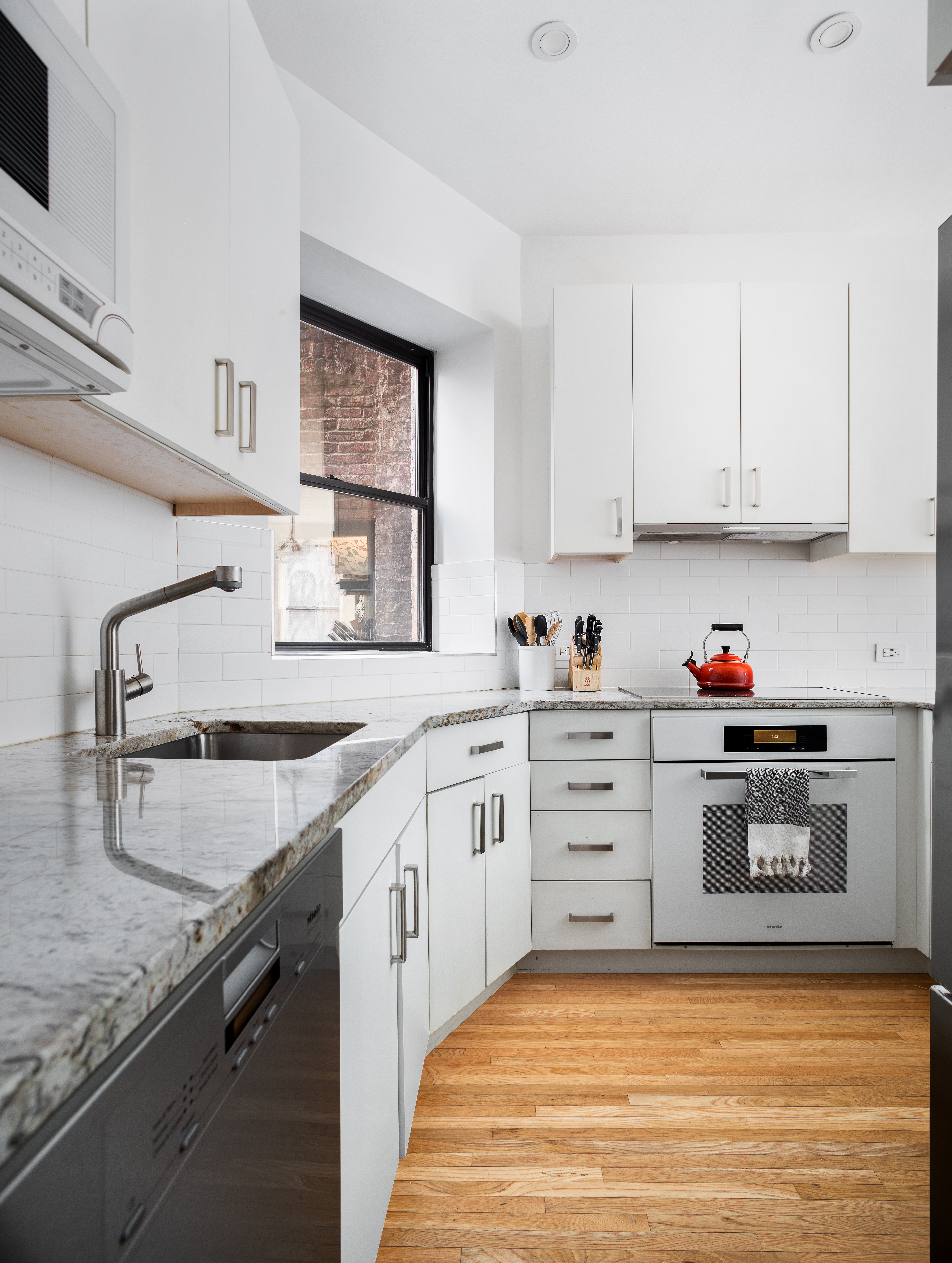 155 West 80th Street, Unit PARLOR Manhattan, NY 10024 - Photo 5 of 12