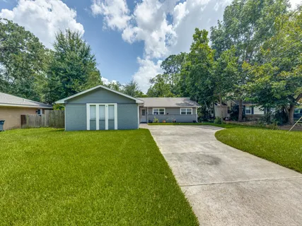 $245,999 | 407 Lilly Boulevard, Conroe, TX 77301