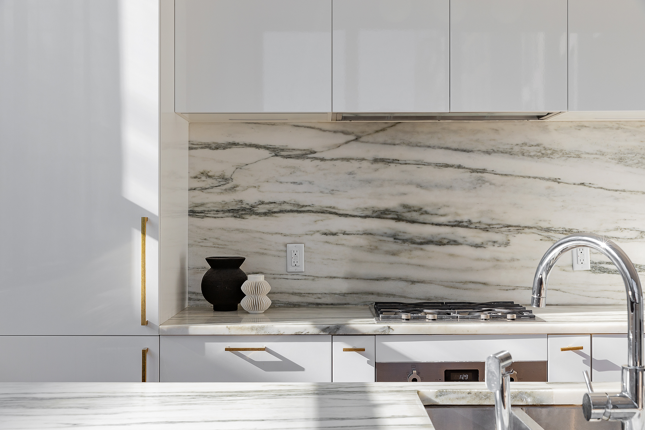 338 Berry Street, Unit 3D Brooklyn, NY 11249 - Photo 6 of 22