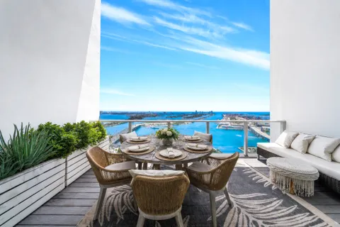 $6,750,000 | 1040 Biscayne Boulevard, Unit 4602, Miami, FL 33132