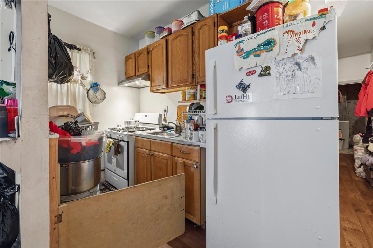 956 East 87th Street Brooklyn, NY 11236 - Photo 10 of 14