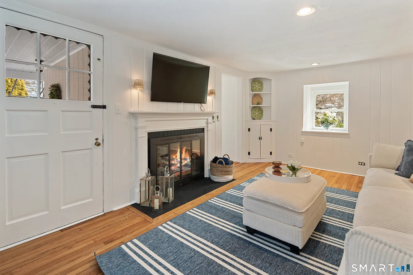 9 Point O Woods Road South Darien, CT 06820 - Photo 31 of 39