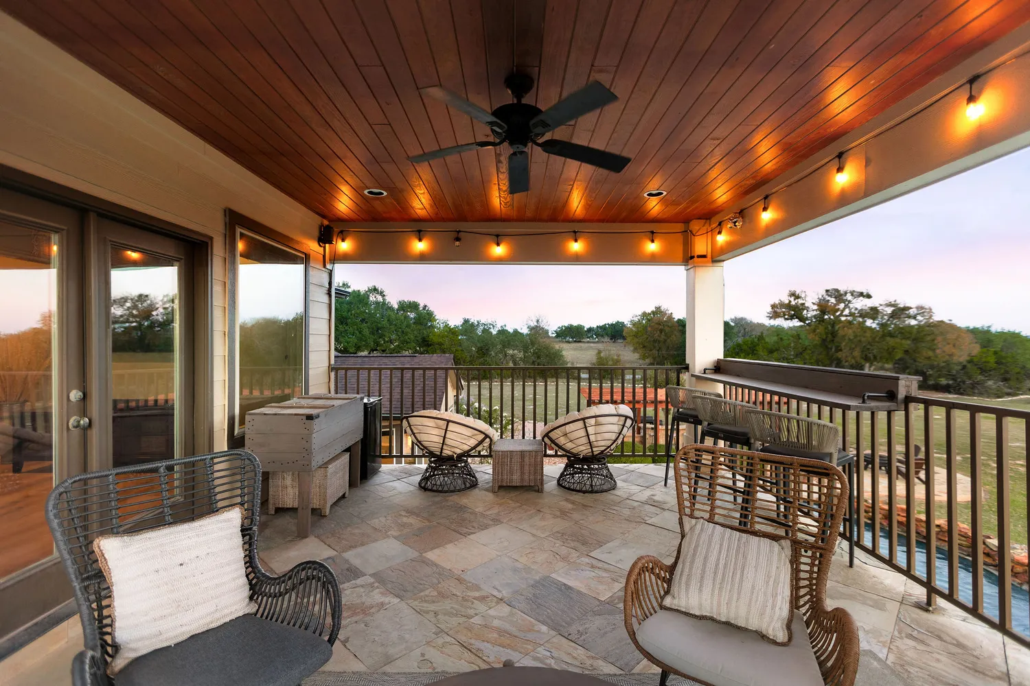 $1,285,000 | 309 Hacienda Place, Dripping Springs, TX 78620