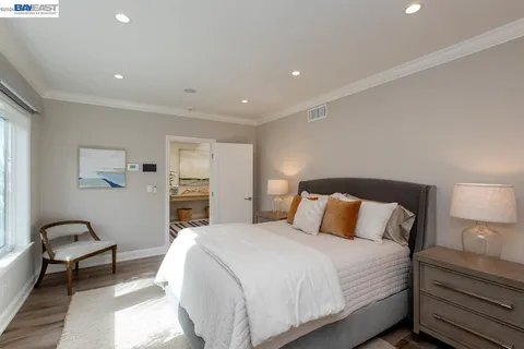 $4,495,000 | 16 Killarney Place, Alameda, CA 94502