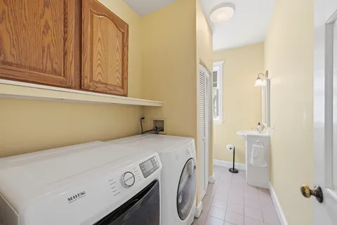 $799,000 | 358 Bolton Road, Lancaster, MA 01523