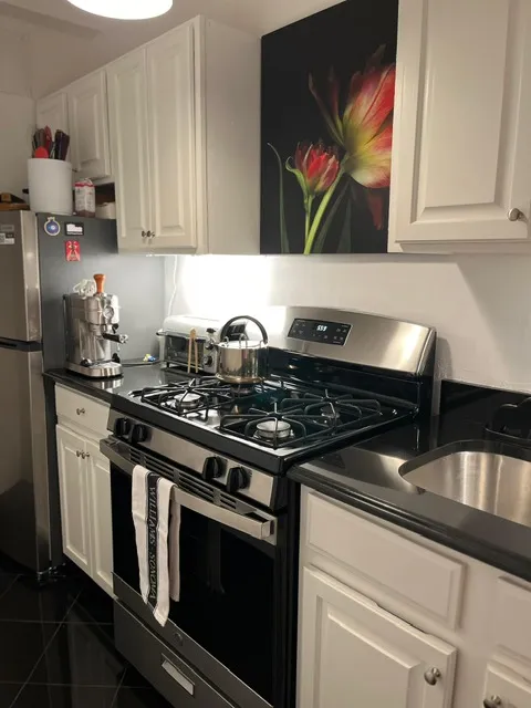 $6,800 | 425 West 23rd Street, Unit 7B | Chelsea