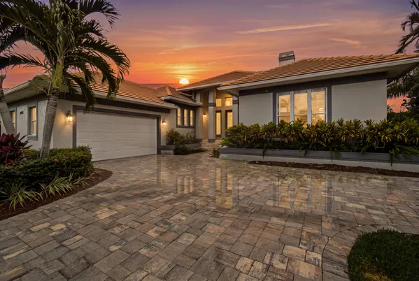 $1,100,000 | Harborage Drive, Fort Myers, FL 33908