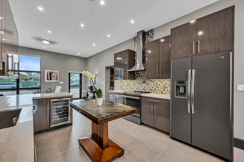 $1,595,000 | 309 Northeast 21st Court, Wilton Manors, FL 33305