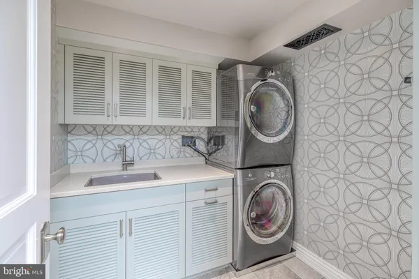 $4,900,000 | 1828 Delancey Place, Philadelphia, PA 19103