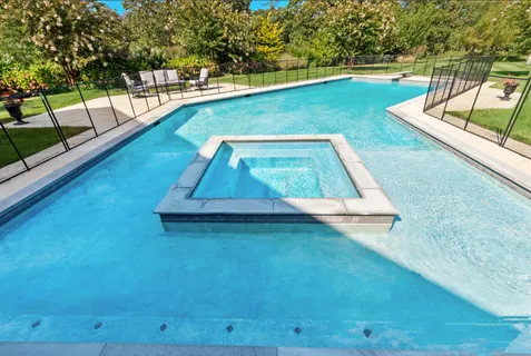 $3,199,000 | 89 Old Canoe Place Road, Hampton Bays, NY 11946