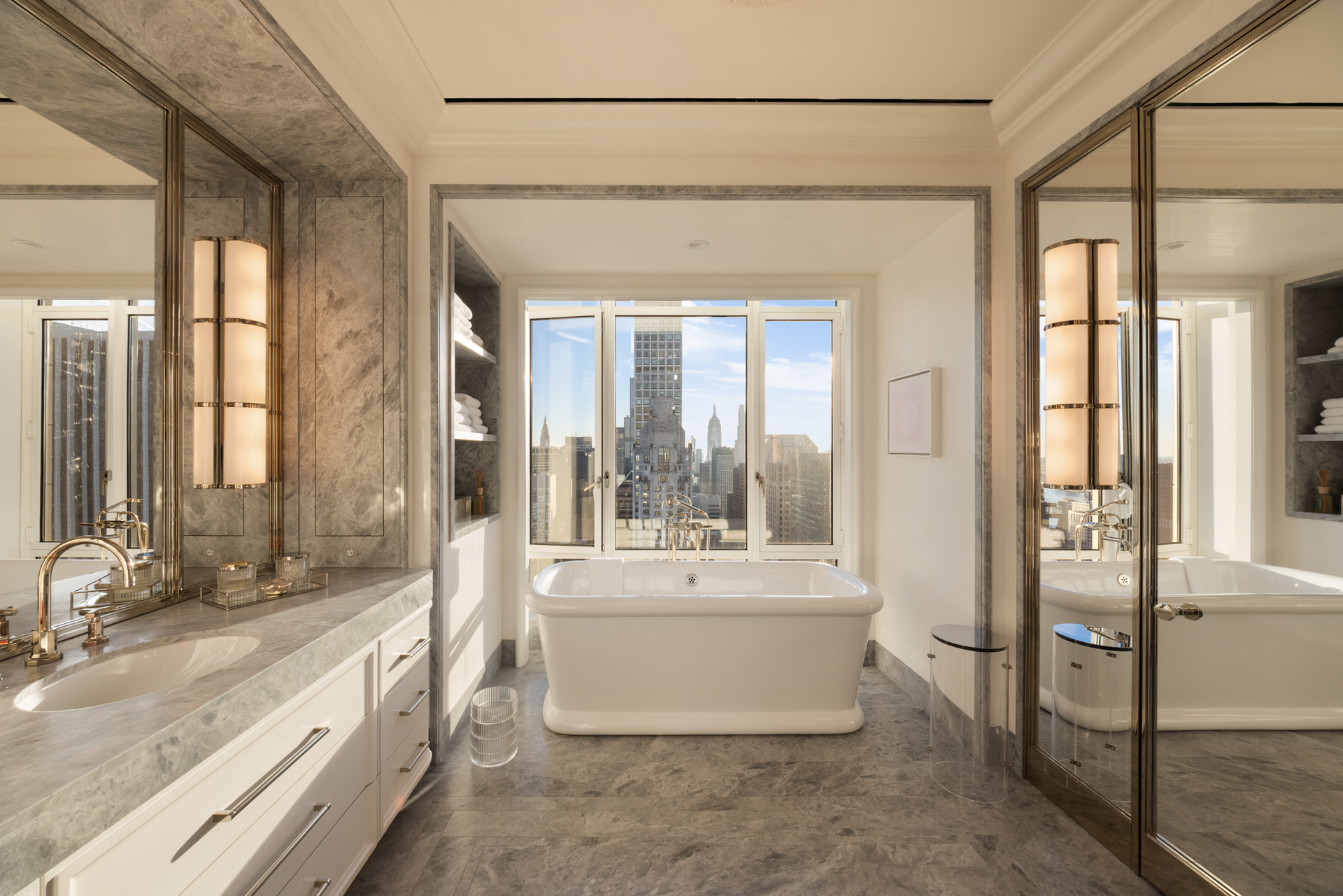 520 Park Avenue, Unit PH59 Manhattan, NY 10065 - Photo 11 of 13 Gallery Image 11