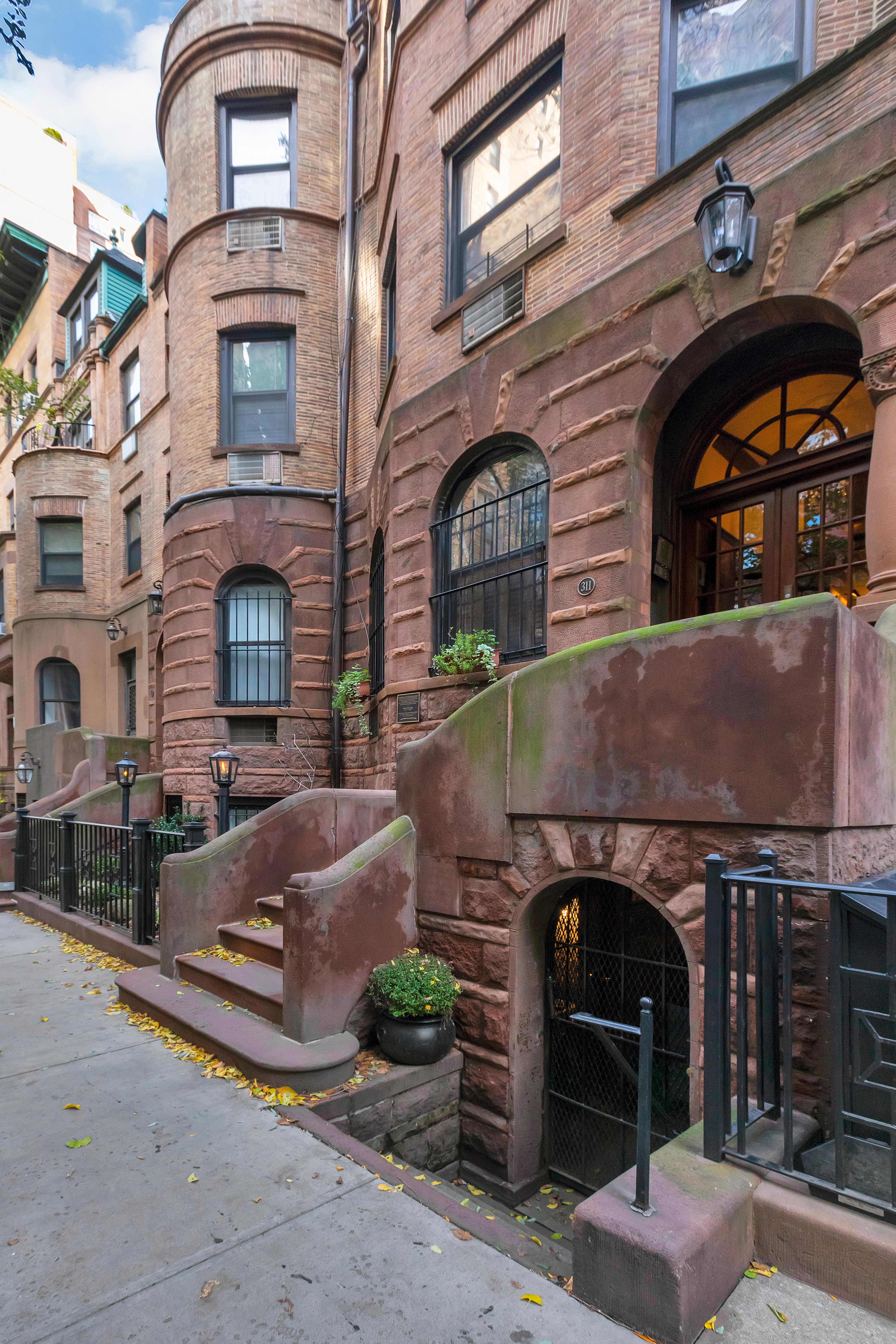 311 West 82nd Street, Unit 3A Manhattan, NY 10024 - Photo 6 of 7