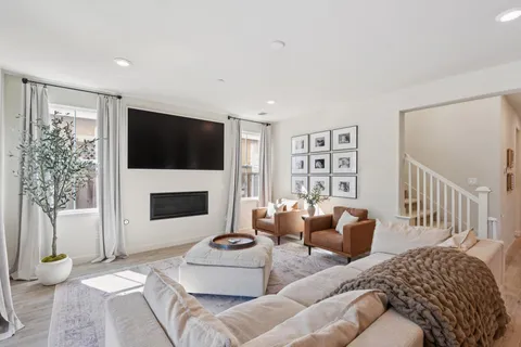 $925,000 | 7620 Watson Drive, Rohnert Park, CA 94928