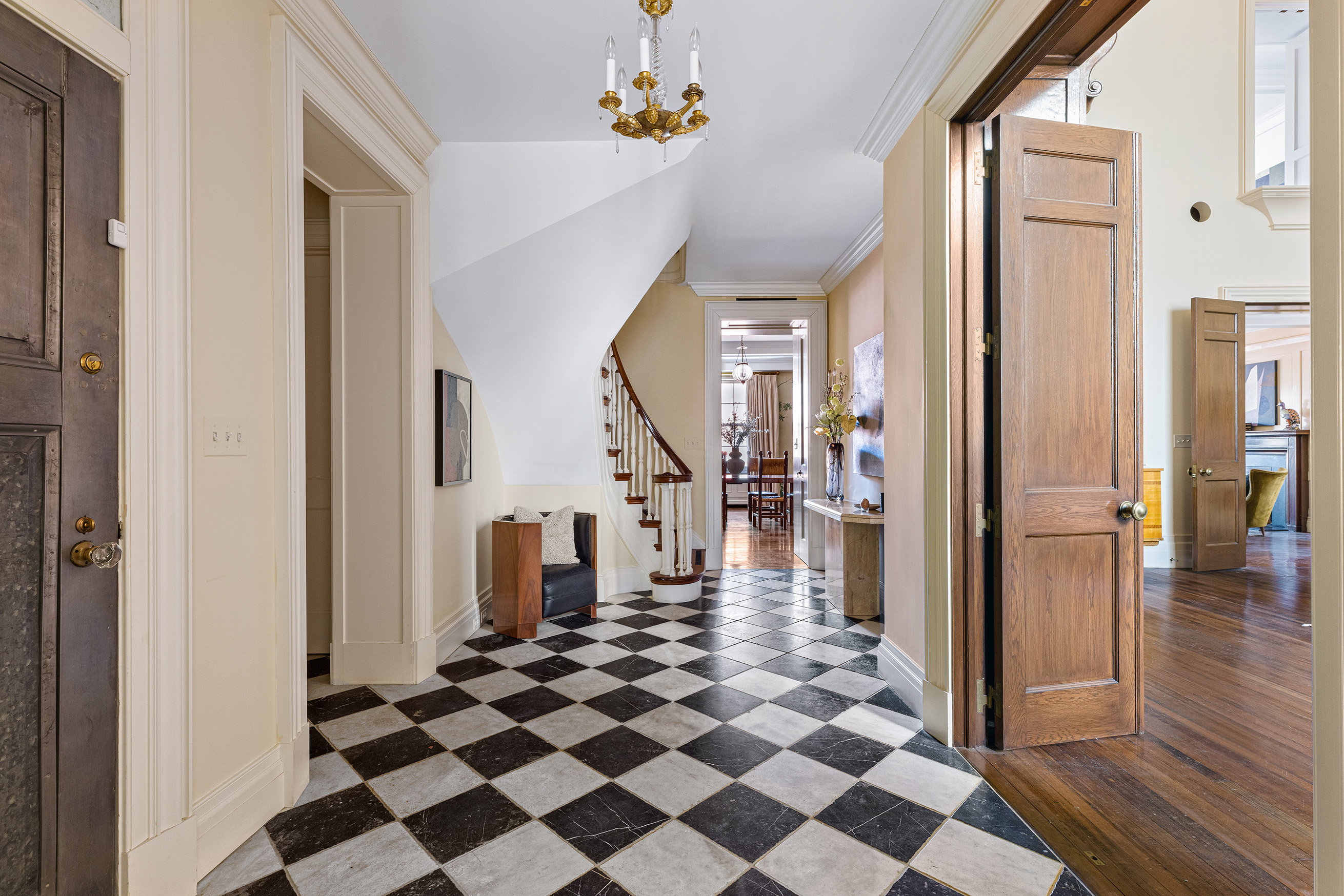 131 East 66th Street, Unit 6/7A Manhattan, NY 10065 - Photo 2 of 27