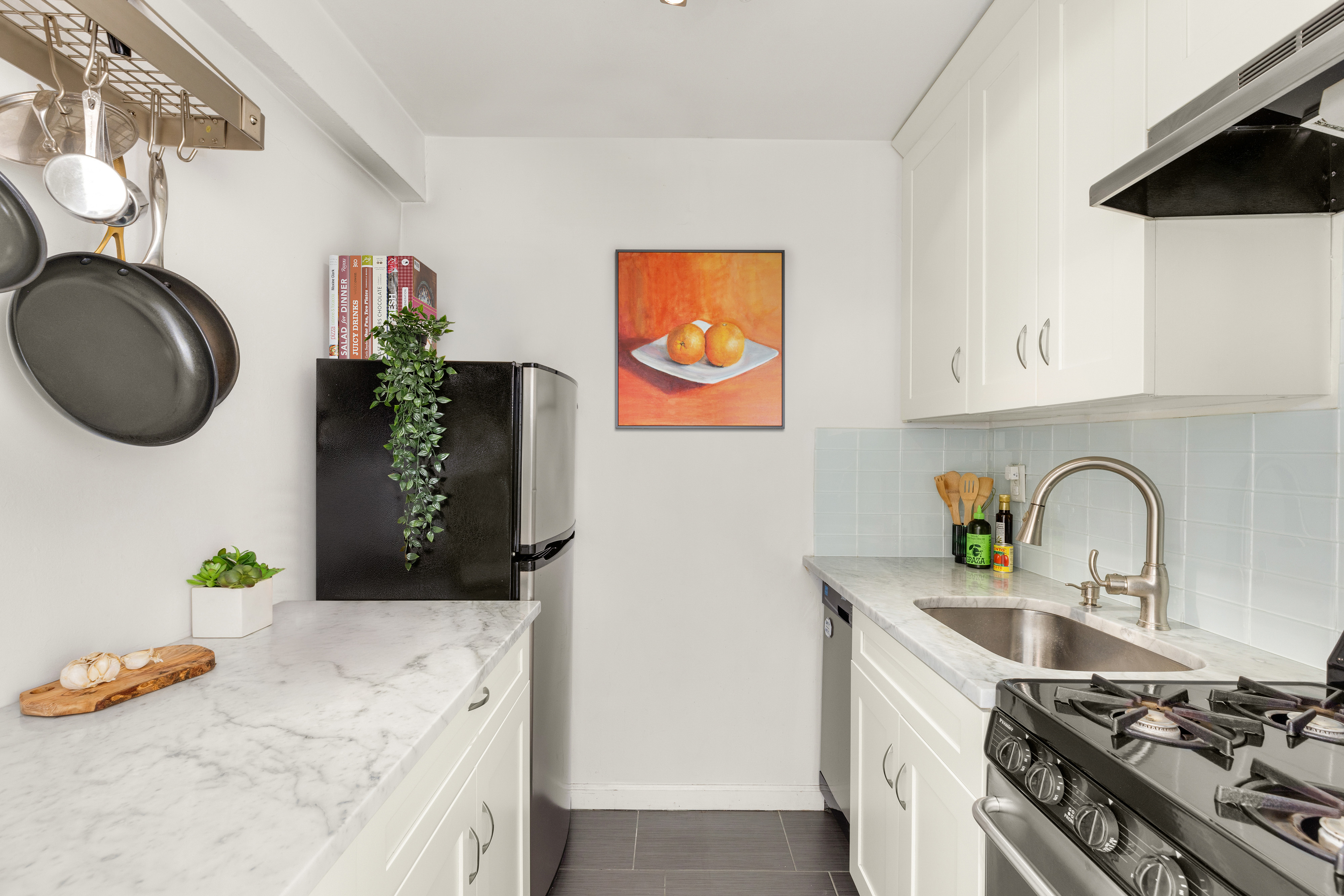 333 East 14th Street, Unit 11A Manhattan, NY 10003 - Photo 3 of 8
