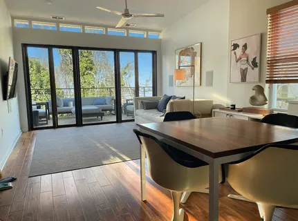 $1,600,000 | 1003 P Street Northwest, Washington, DC 20001