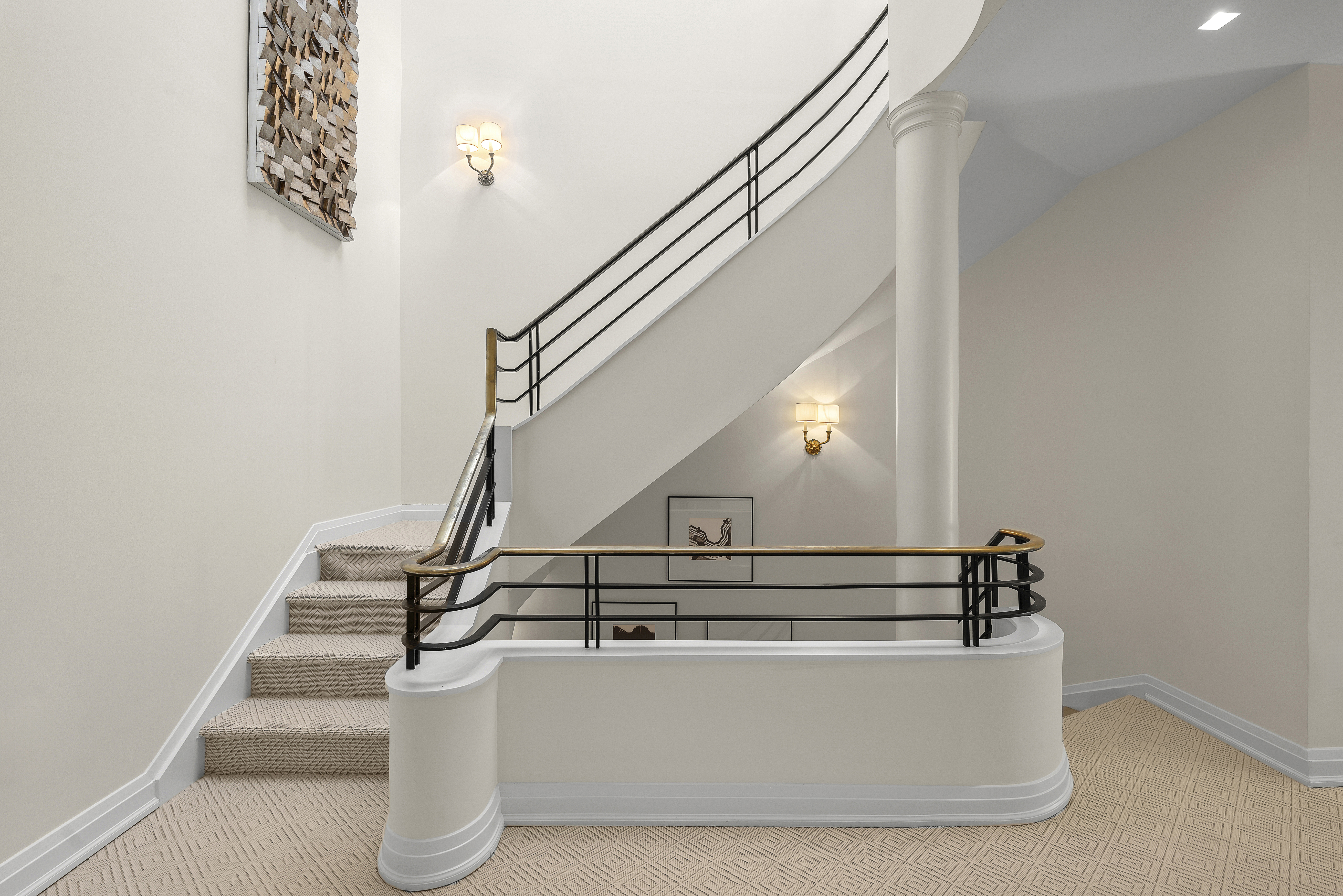 50 East 73rd Street Manhattan, NY 10021 - Photo 20 of 32 a view of entryway