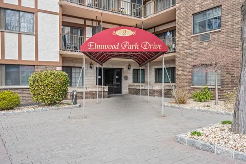 $399,999 | 2 Elmwood Park Drive, Unit 209 | Heartland Village