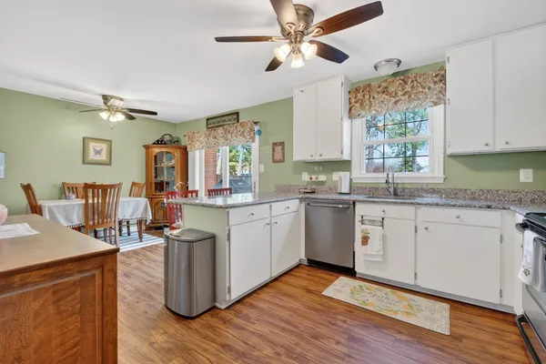 $600,000 | 8106 Kenova Lane, Springfield, VA 22153