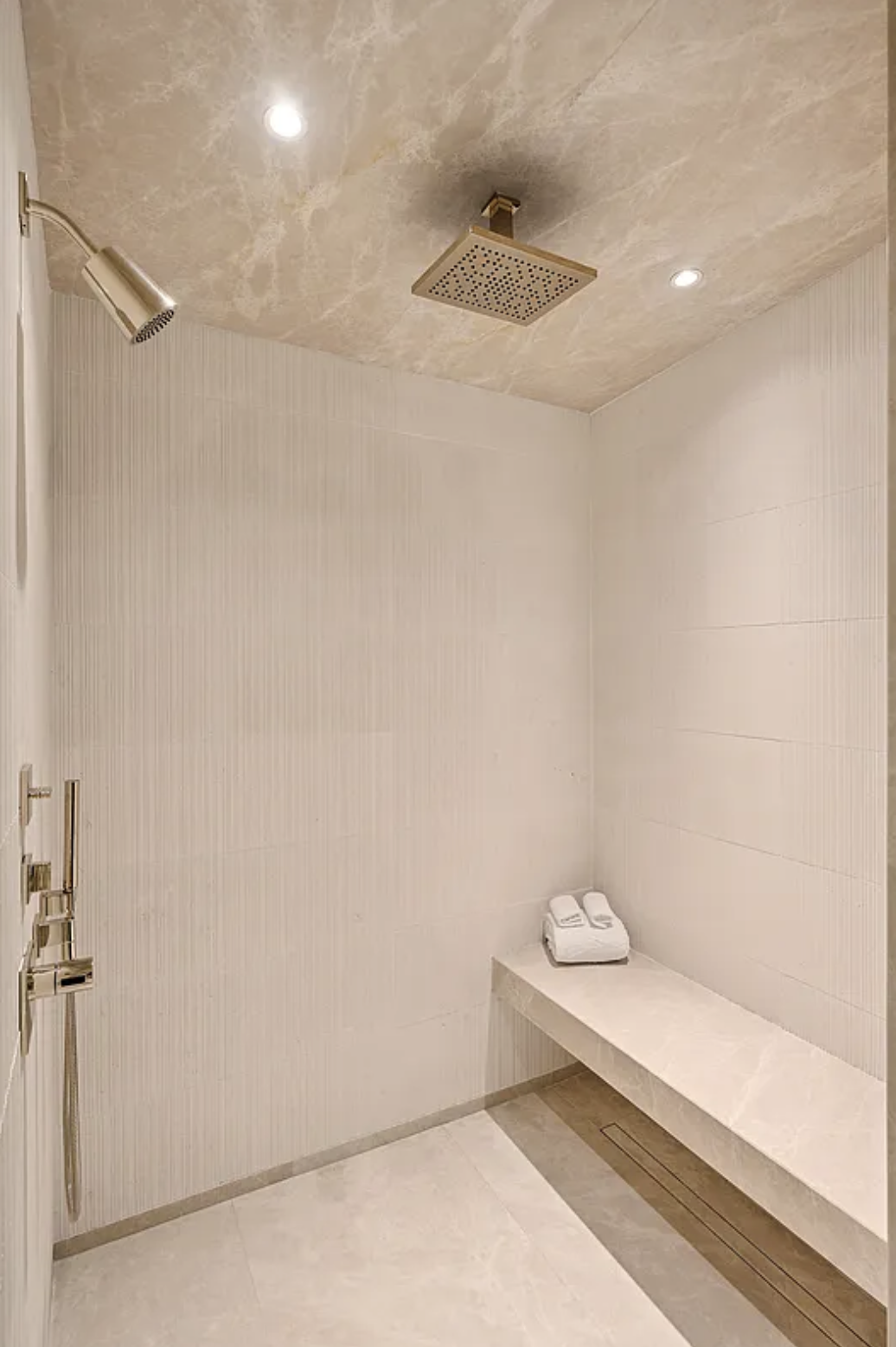 685 5th Avenue, Unit 6B Manhattan, NY 10022 - Photo 8 of 18 a bathroom with a toilet