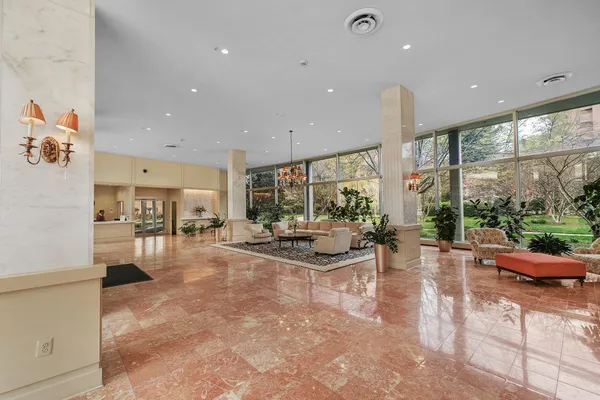 $5,100 | 4201 Cathedral Avenue Northwest, Unit 114W, Washington, DC 20016