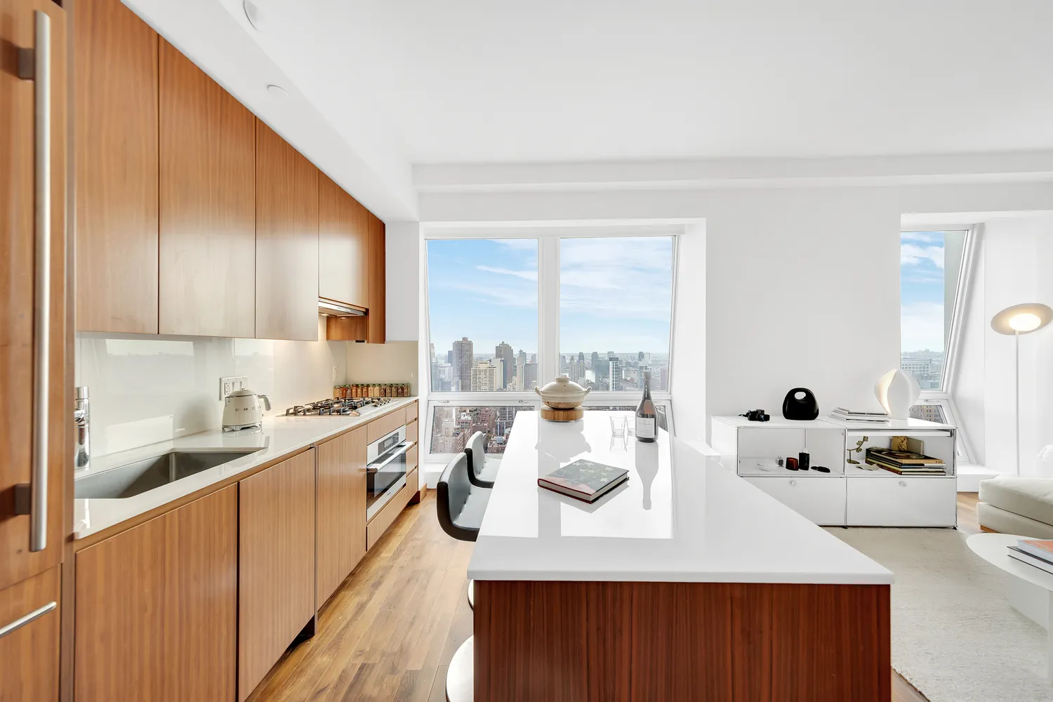 $1,450,000 | 400 5th Avenue, Unit 42B | Midtown South